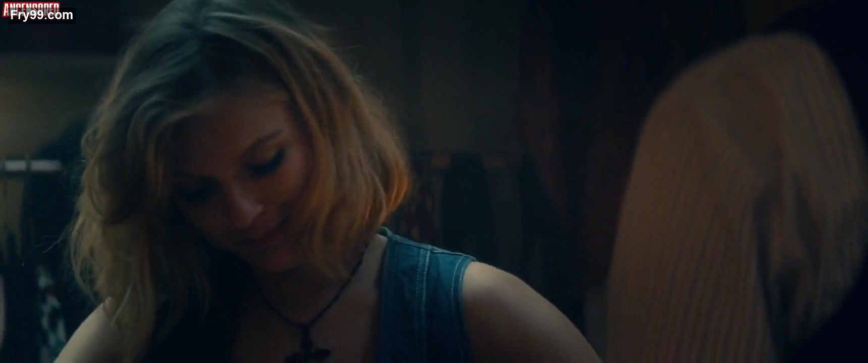 camille razat – paris pigalle