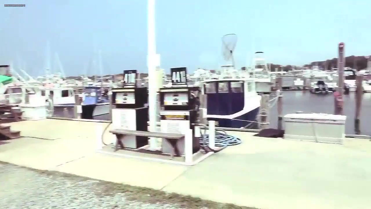 Camille Rowe – deadliest chatch