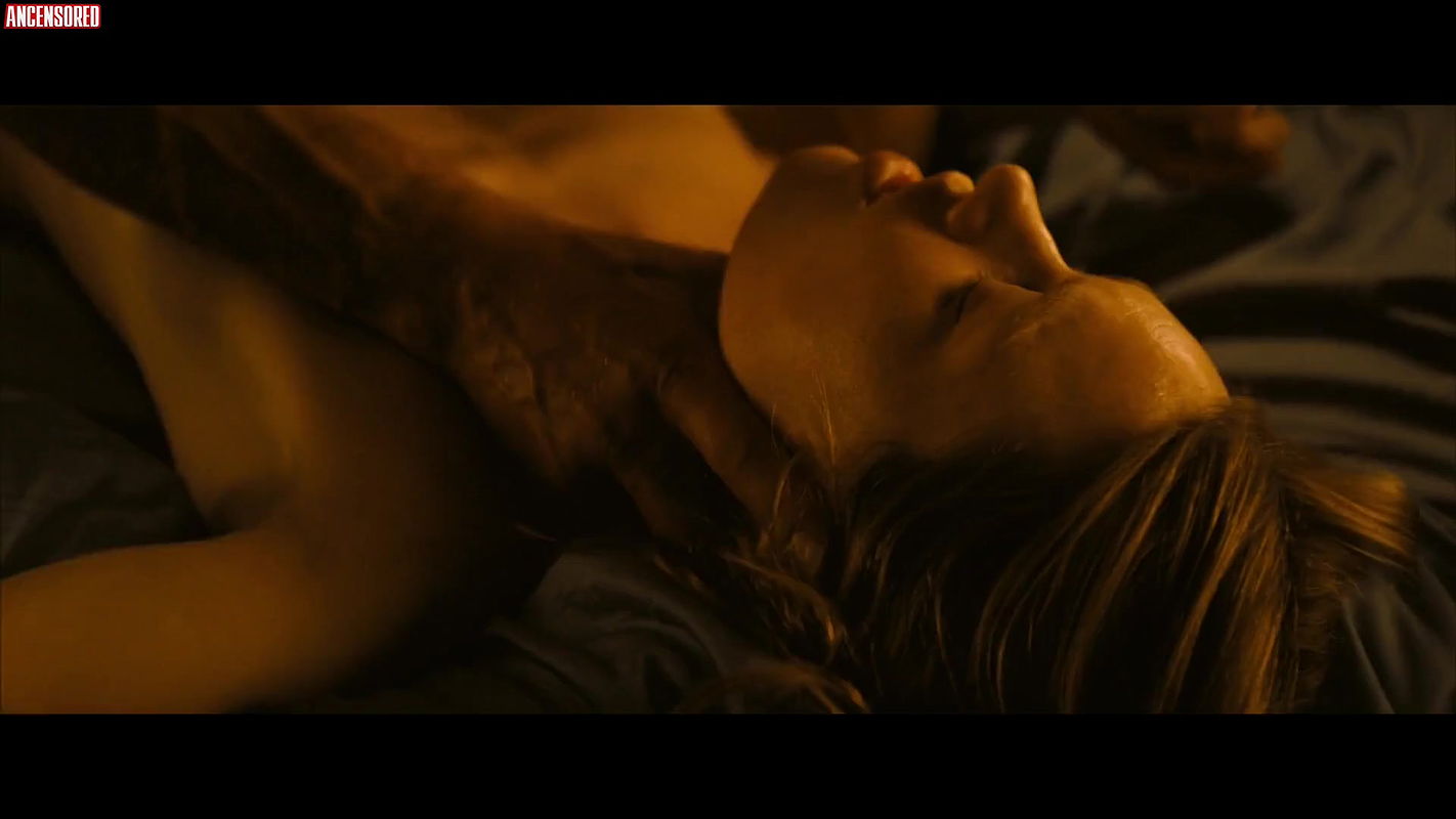 Camille Rowe – no limit