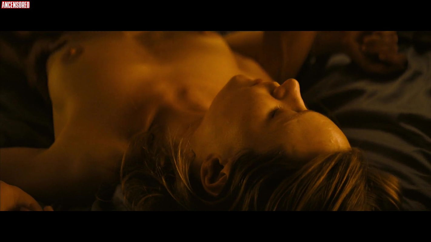 Camille Rowe – no limit