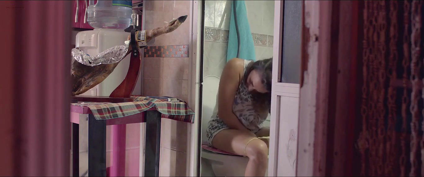 Candela Pe – kiki love to love