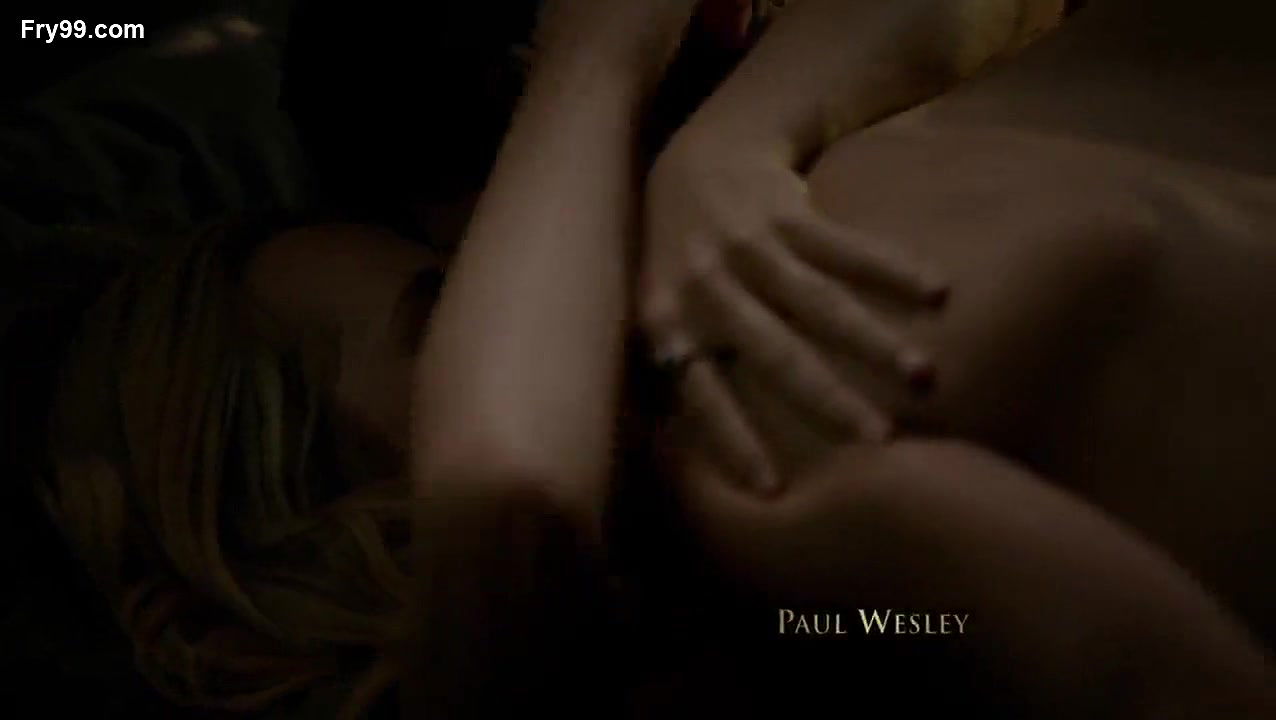 Candice Accola – The Vampire Diaries