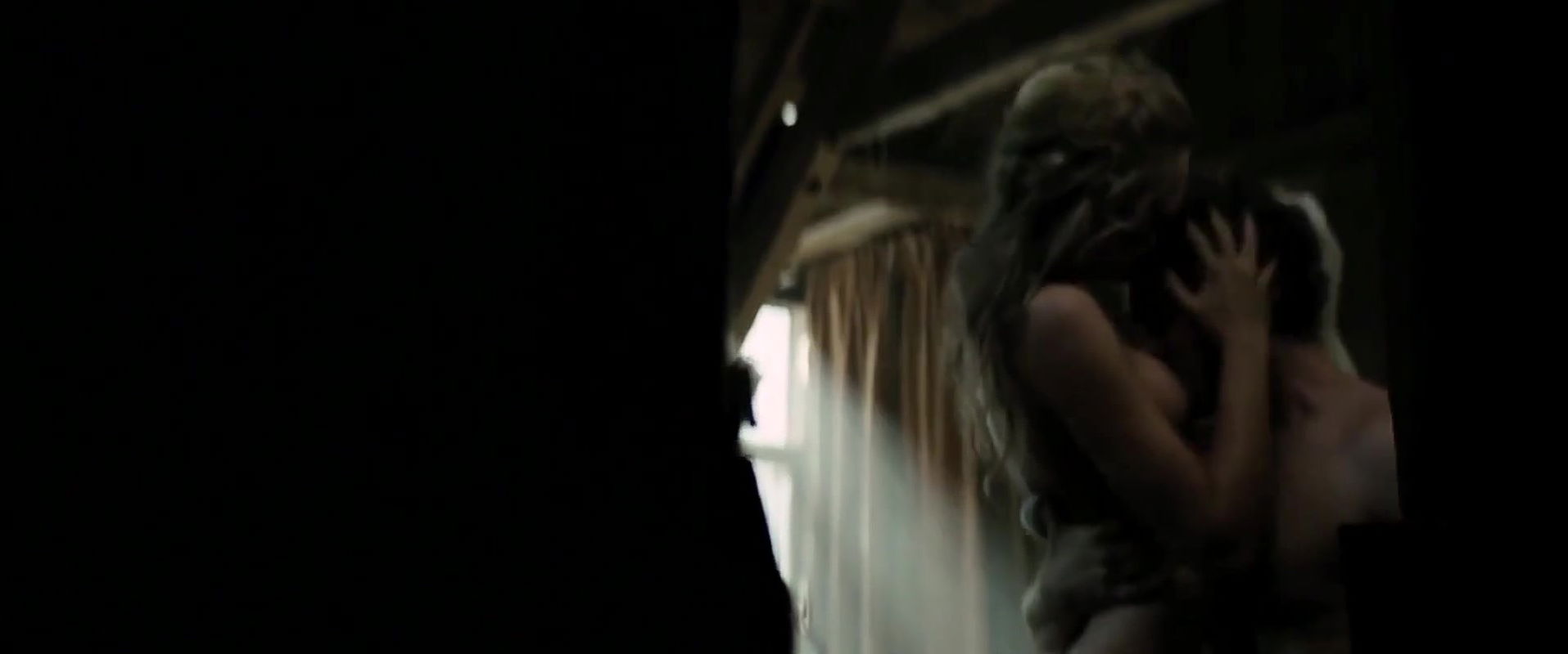 Cara deLevingne – tulip fever