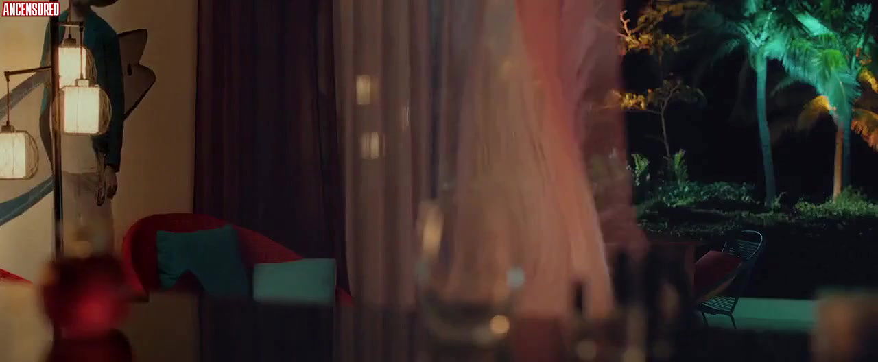 carla adell – no manches frida 2