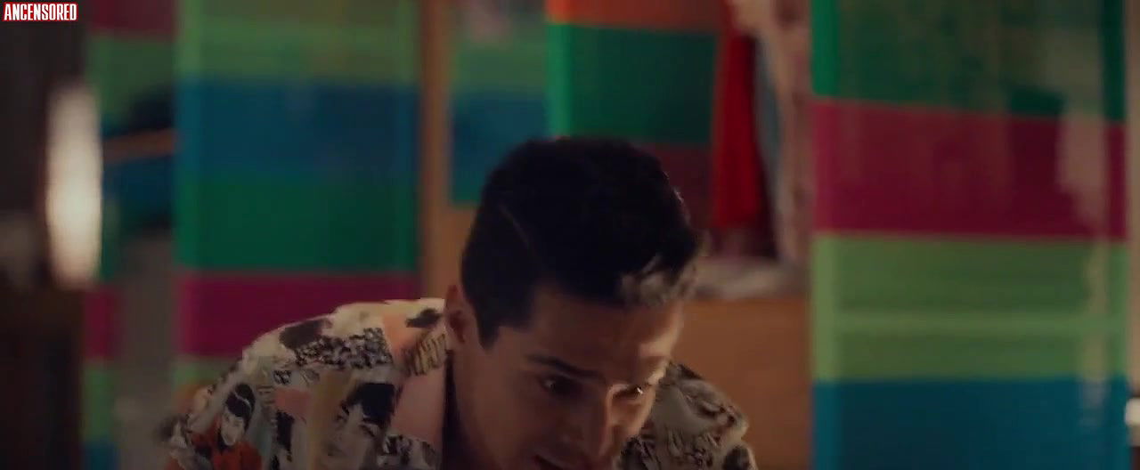 carla adell – no manches frida 2