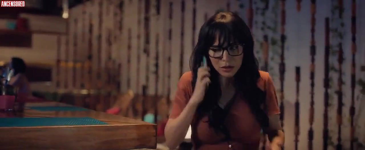 carla adell – no manches frida 2