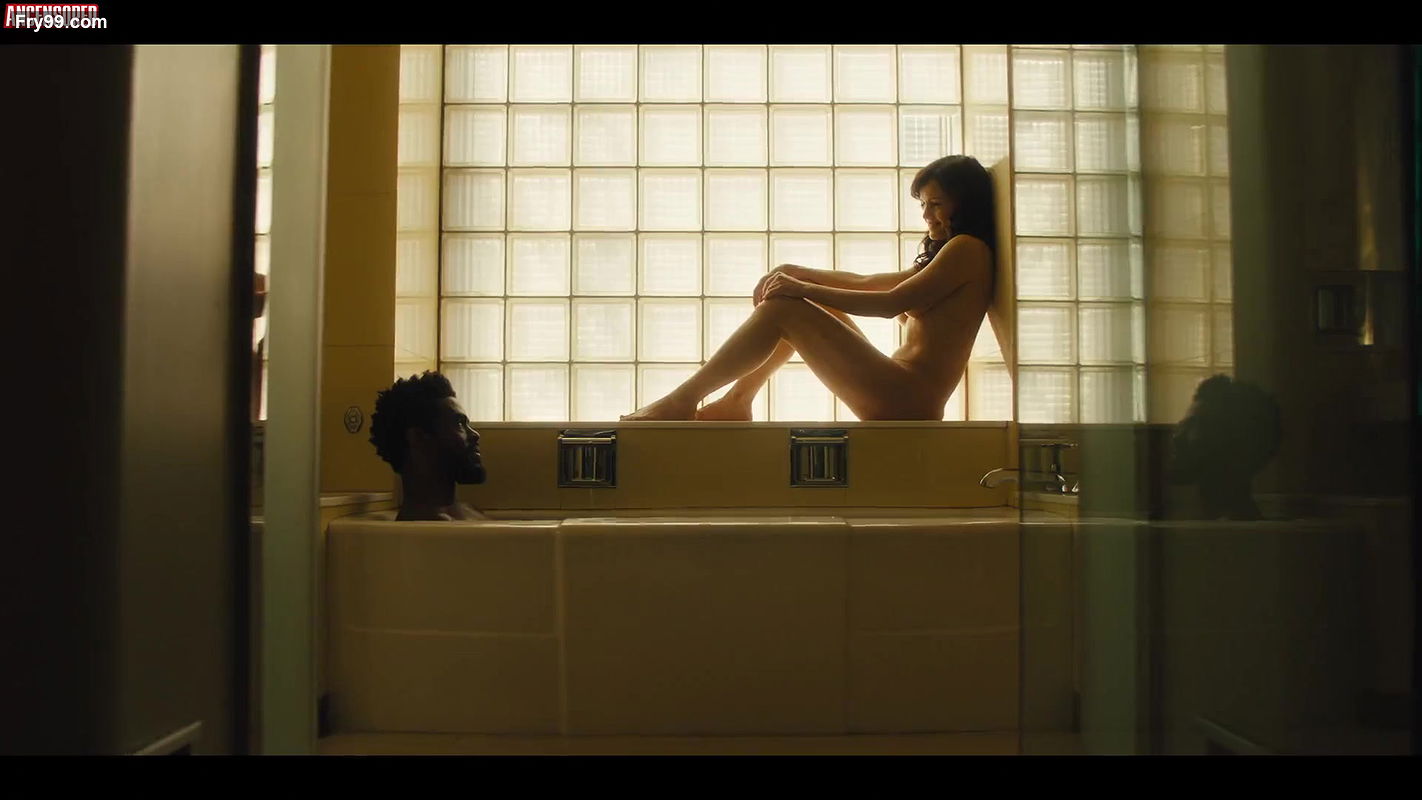 Carla Gugino – jett