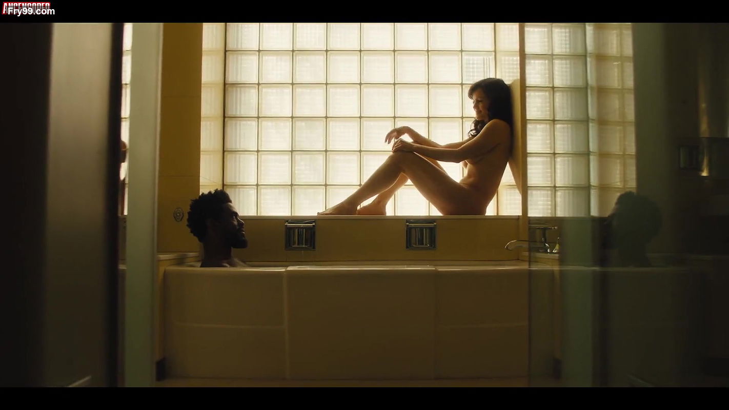 Carla Gugino – jett