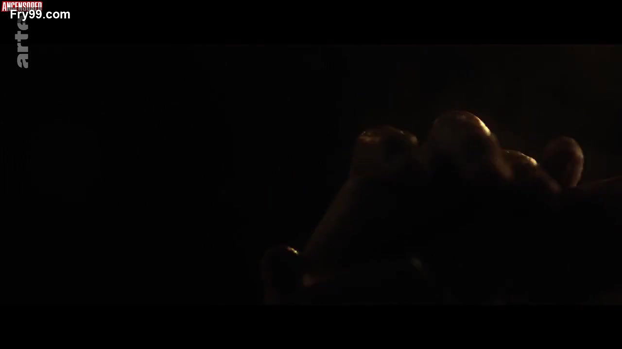 Carla Juri – paula