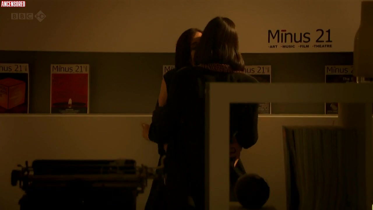 carlotta morelli – Lip Service