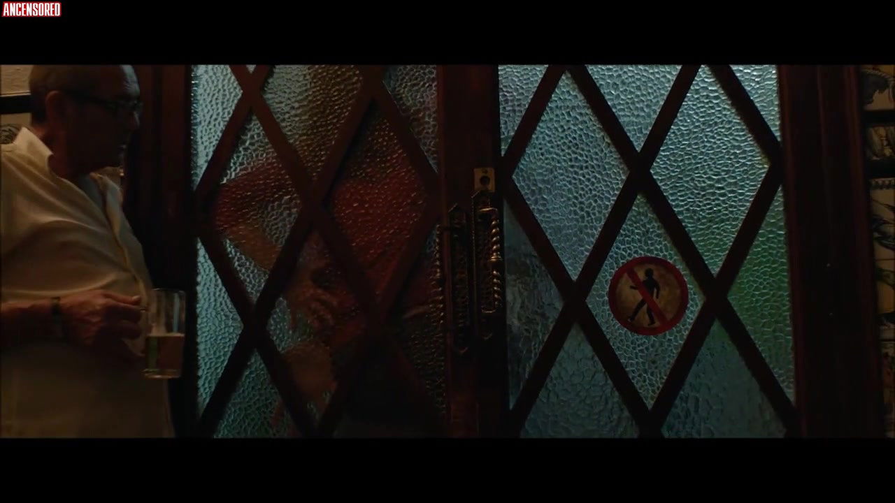 carme juan – the beetle at the end of the street