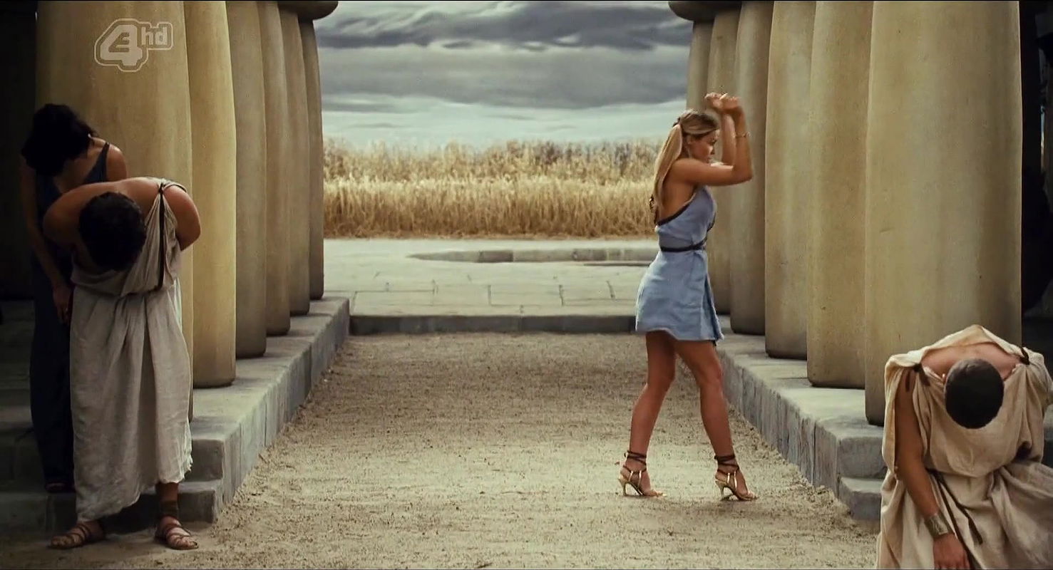 Carmen Electra – Meet the Spartans