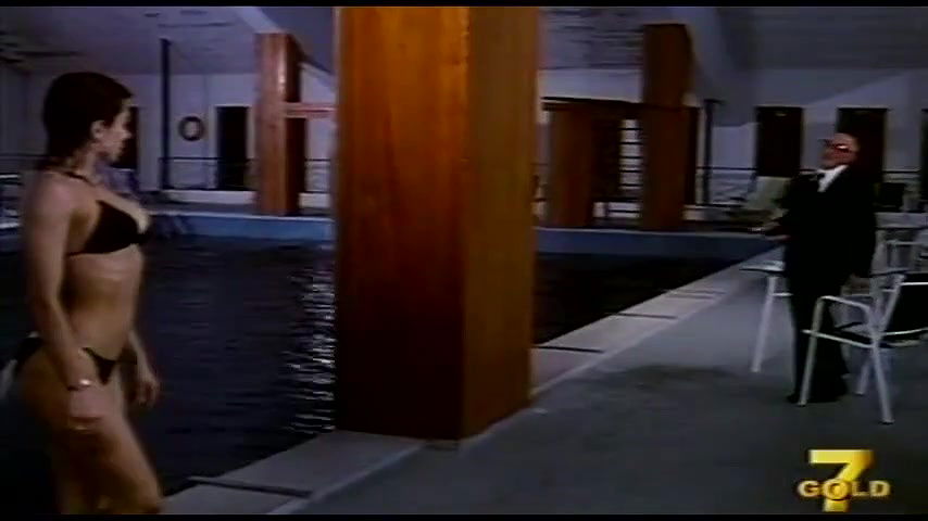 Carmen Russo – La Maestra di sci