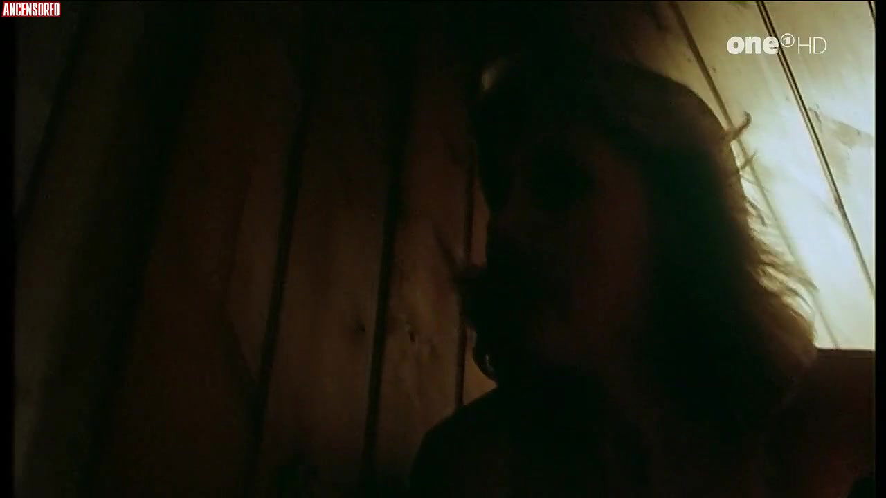 Carol Lynley – the cat and the canary