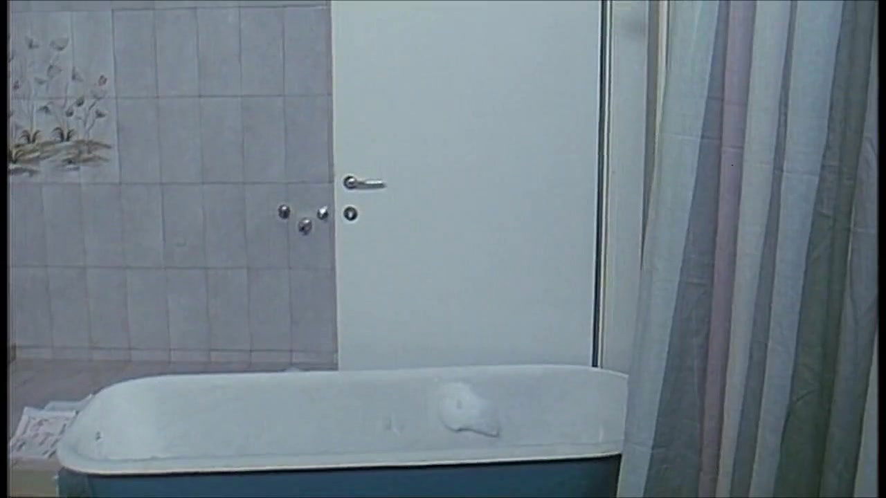 Carole Bouquet – Bingo Bongo