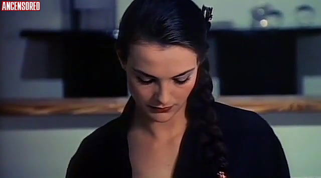 Carole Bouquet – mystere