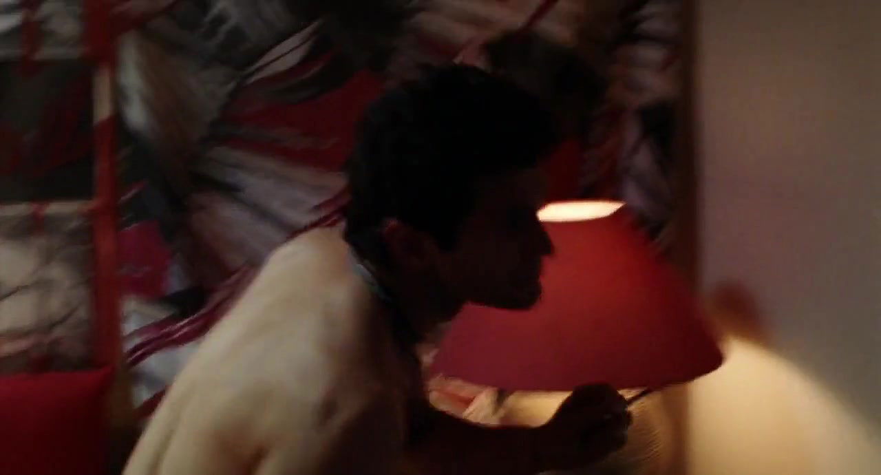 Carolina Crescentini – 20 Sigarette