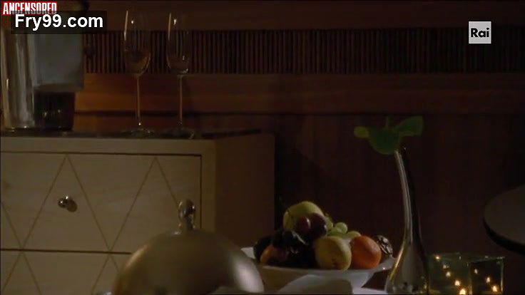 Carolina Crescentini – never for love