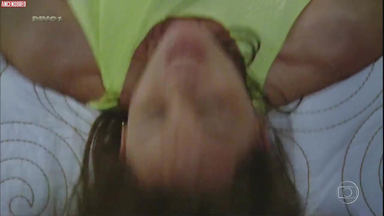 Carolina Ferraz – O Astro