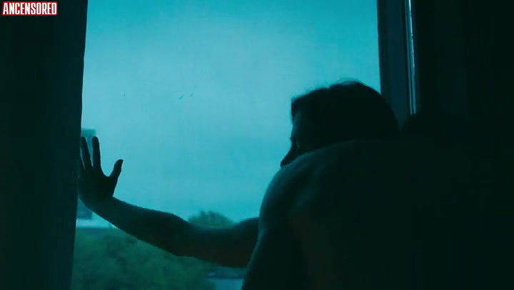 Caroline Dhavernas – Blue Moon