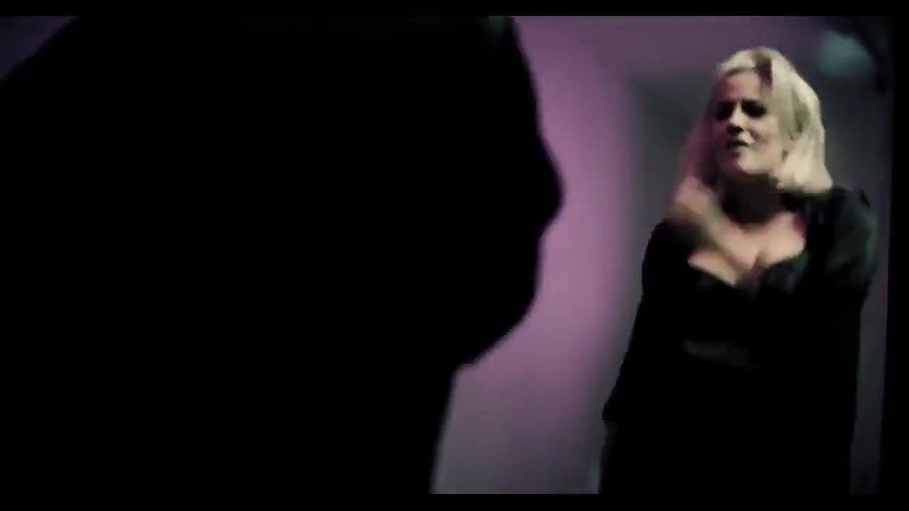 Caroline Flack – love advent