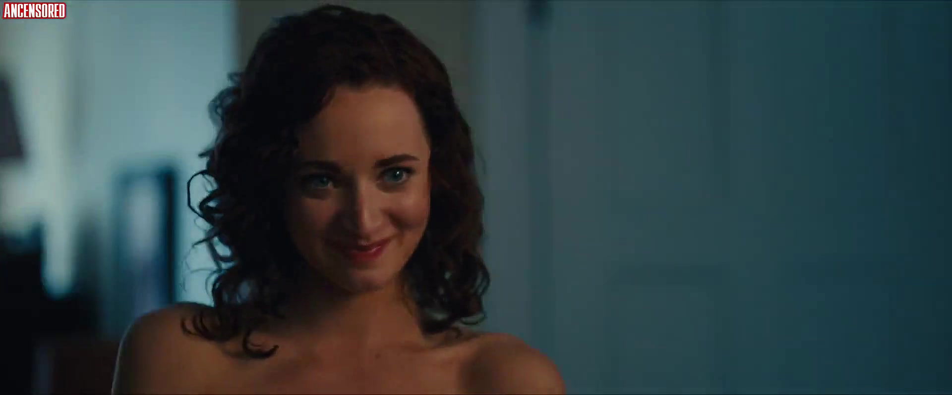 caroline portu – ghost light