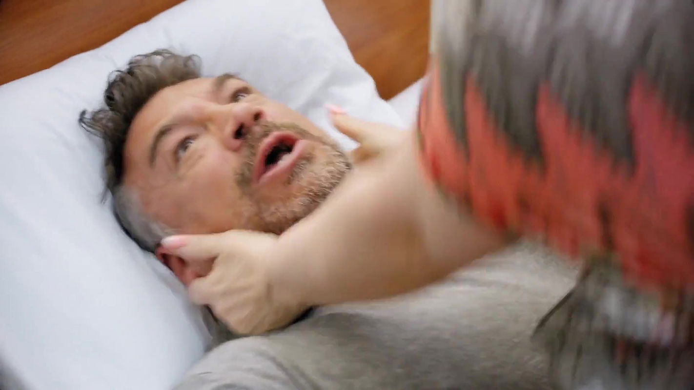 Caroline Rhea – a very sordid wedding