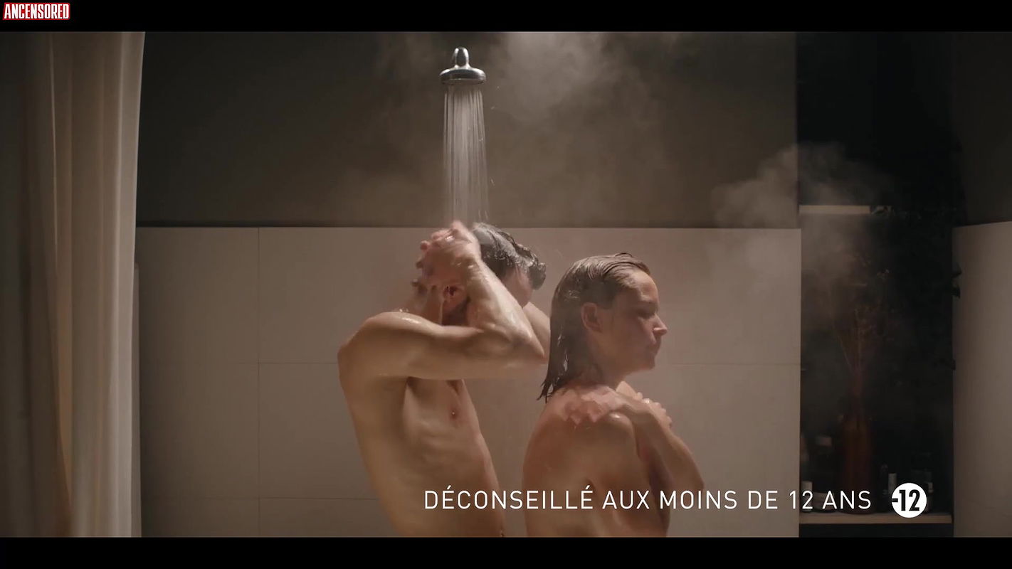 caroline taillet – the y theory