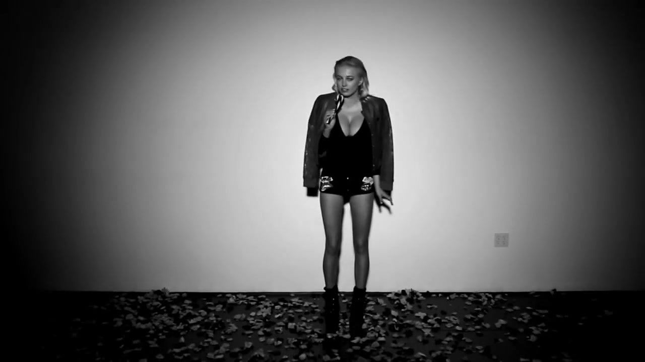 Caroline Vreeland – love advent