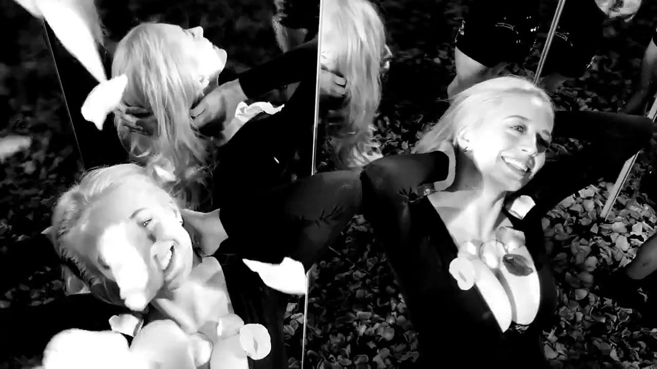 Caroline Vreeland – love advent