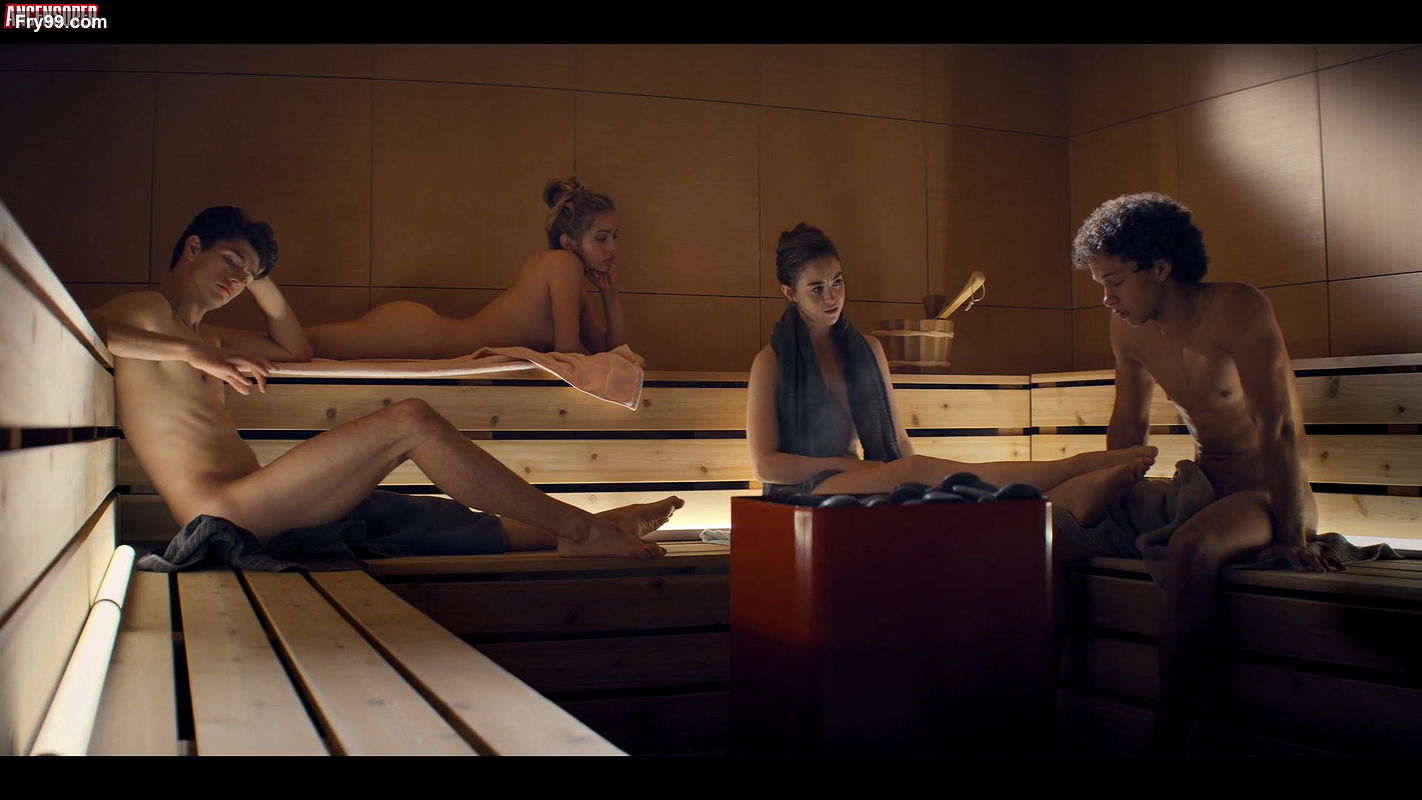 casimere jollette – tiny pretty things