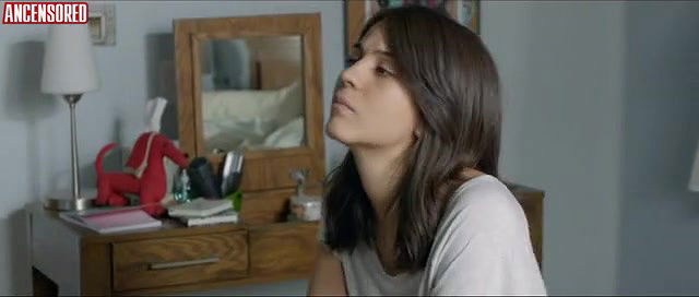 Cassandra Ciangherotti – the hours with you