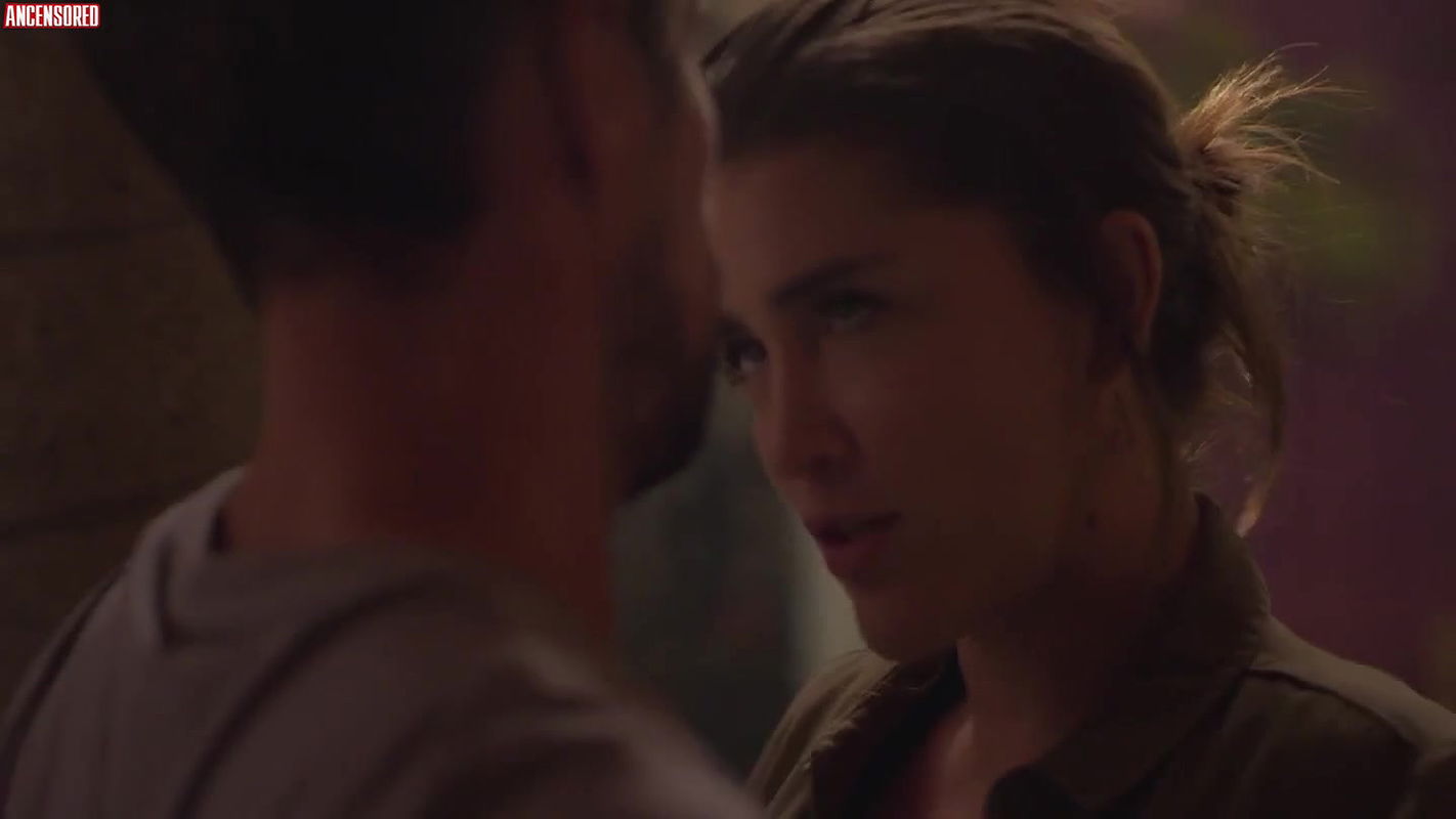 Cassandra Sanchez Navarro – peligro en tu mirada