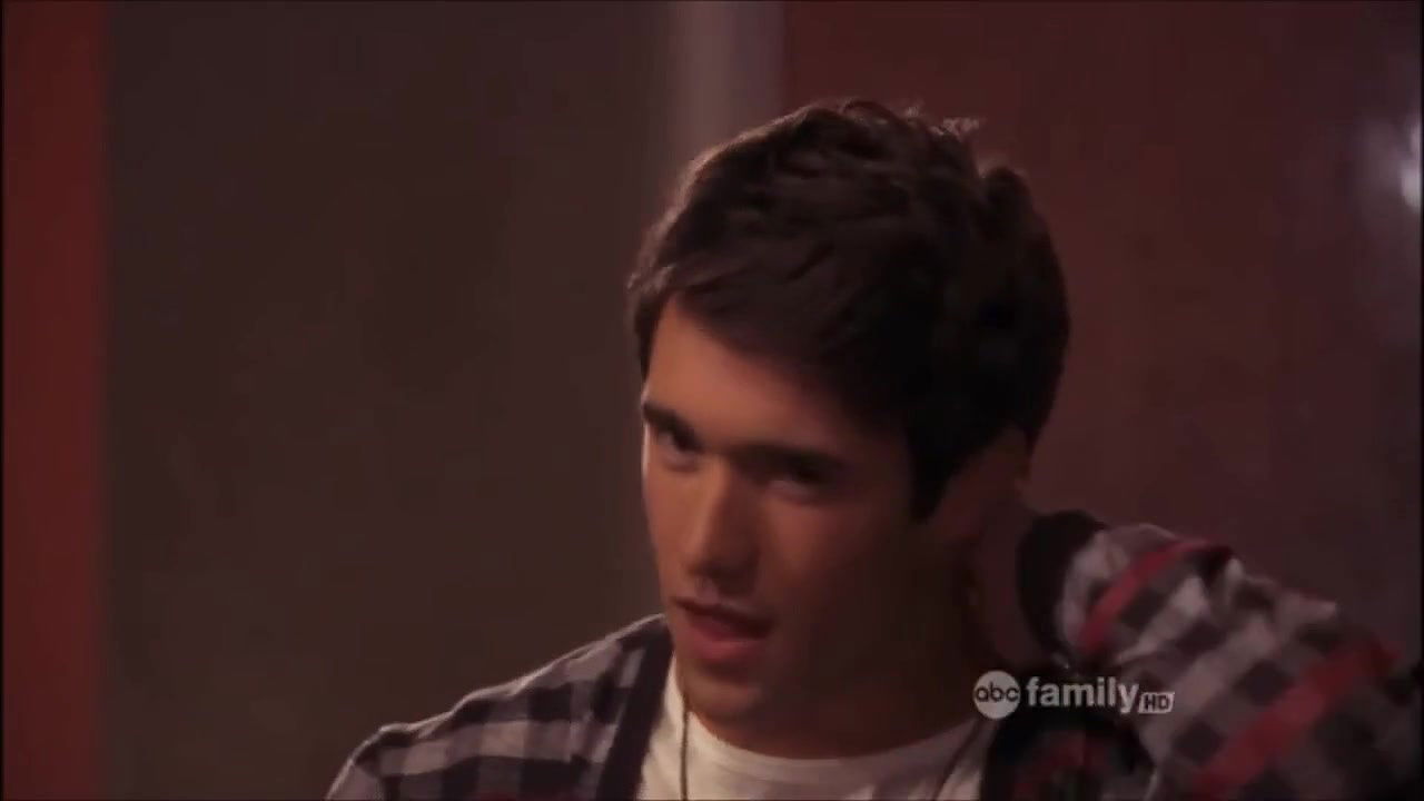 Cassie Scerbo – Make It or Break It