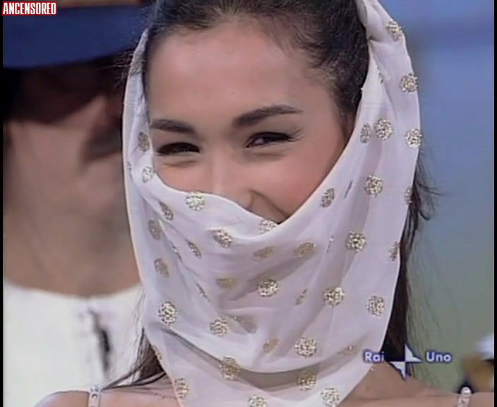 Caterina Balivo – casa raiuno