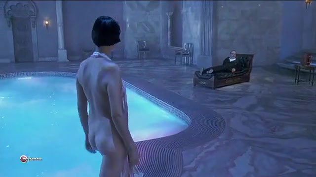 Catherine Bell – Death Becomes Her