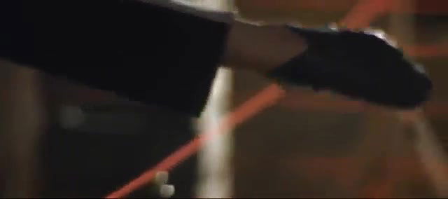 Catherine Zeta Jones – Entrapment