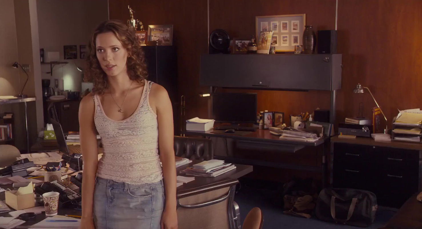 Catherine Zeta Jones – Lay the Favorite