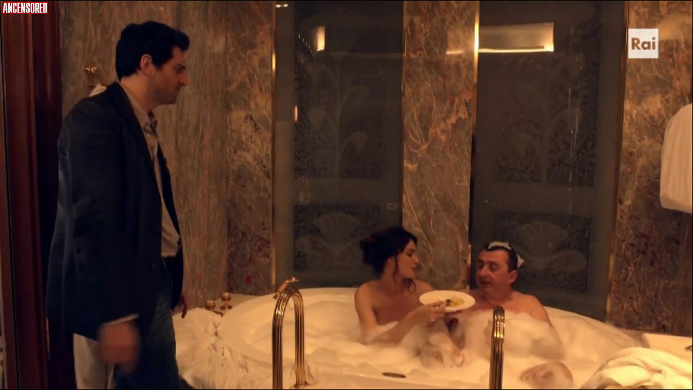 Catrinel Marlon – L ispettore Coliandro