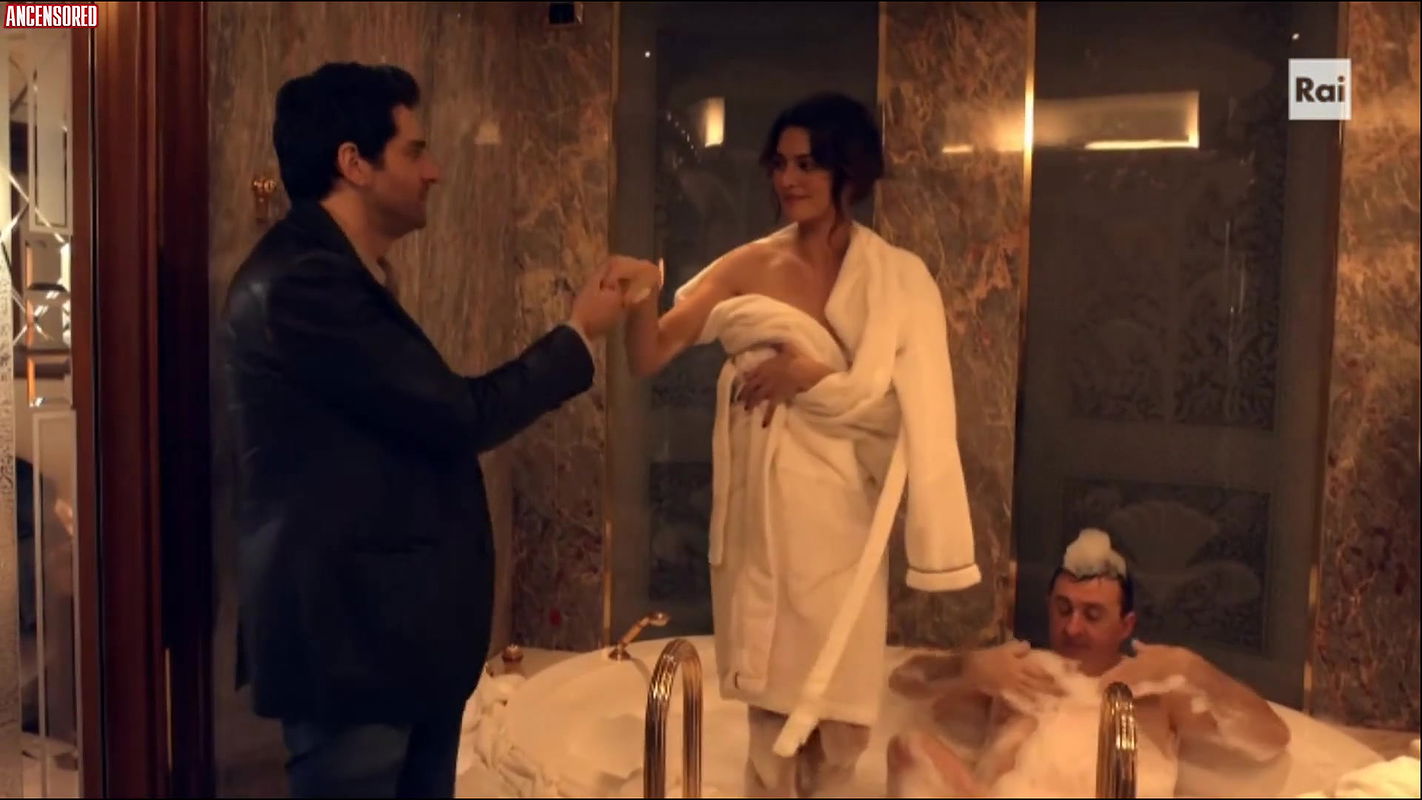 Catrinel Marlon – L ispettore Coliandro