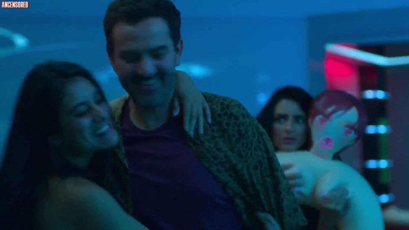 elia Lora – la casa de las flores