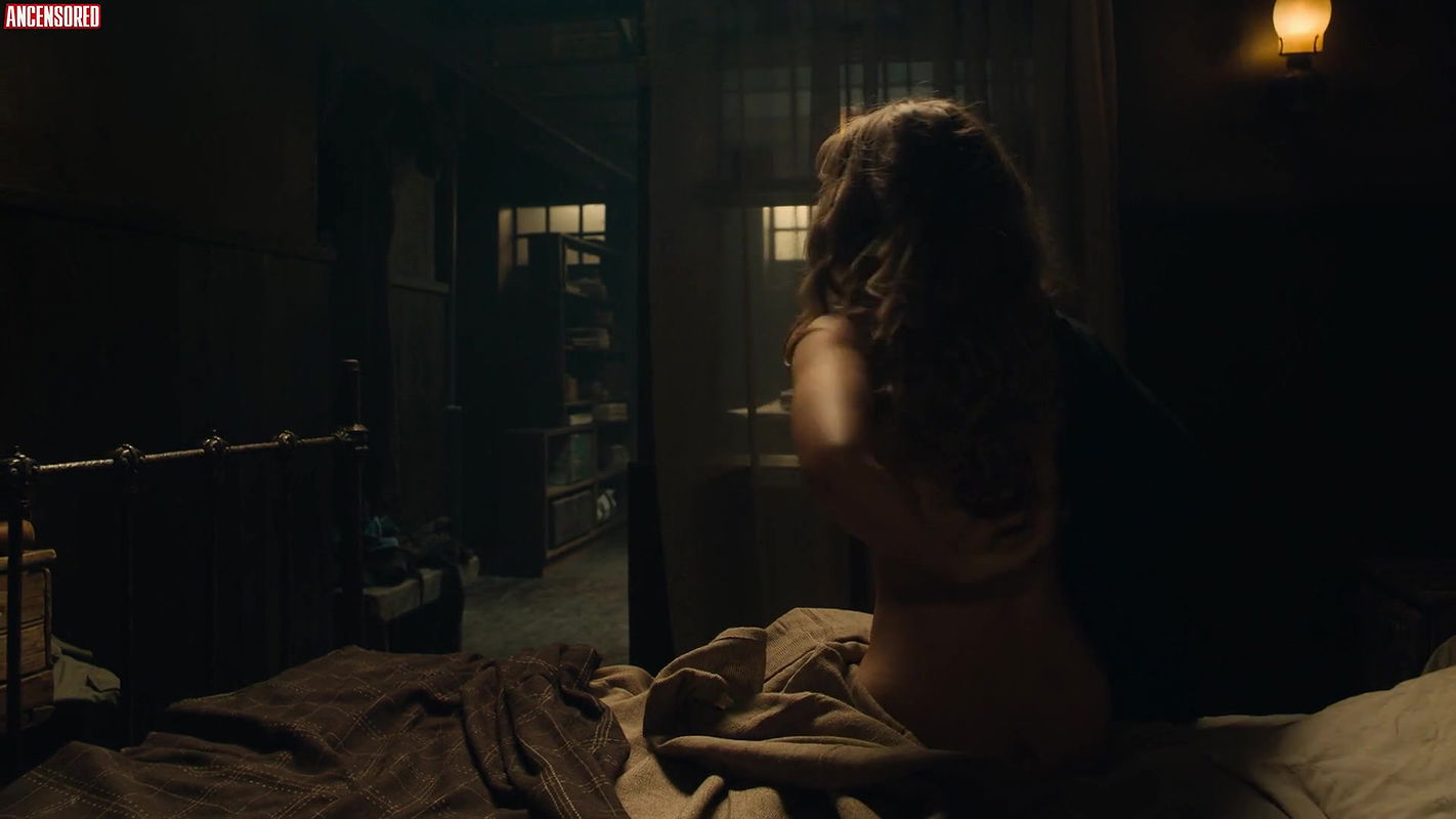 celine buckens – warrior