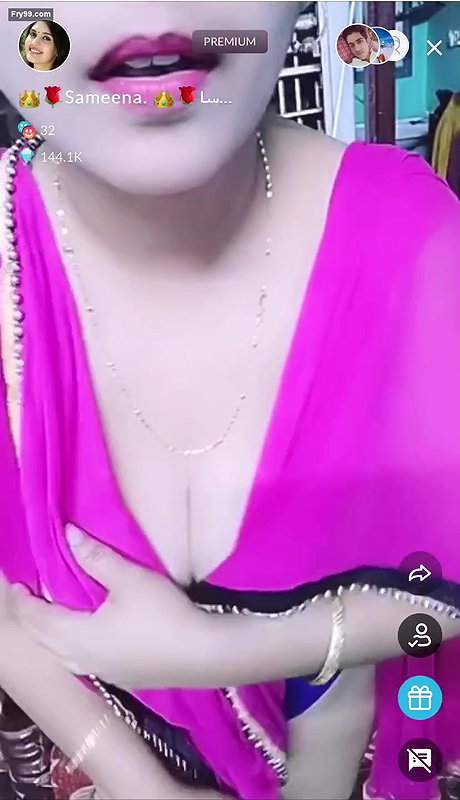 Sameena Big Boobs Show in Private Live