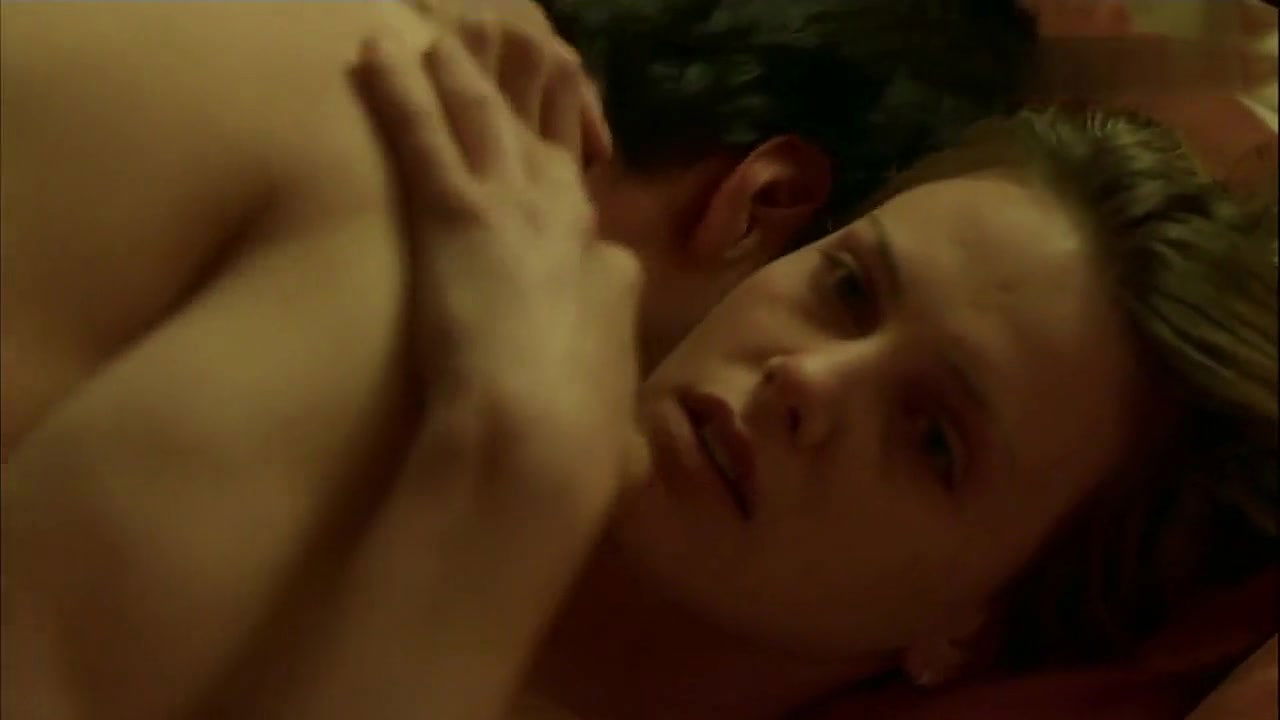 Charlize Theron – Sweet November