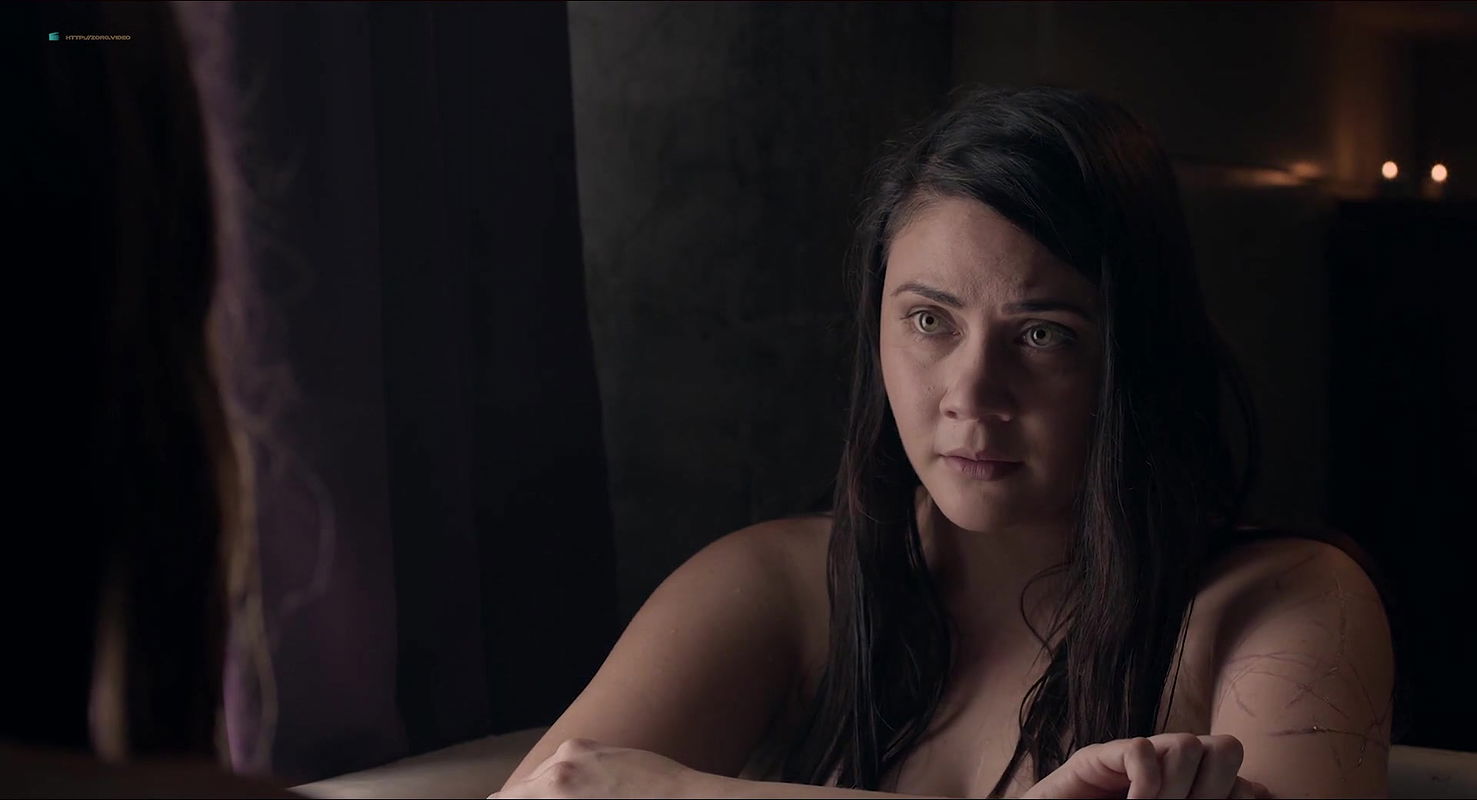 Charlotte Best – alone