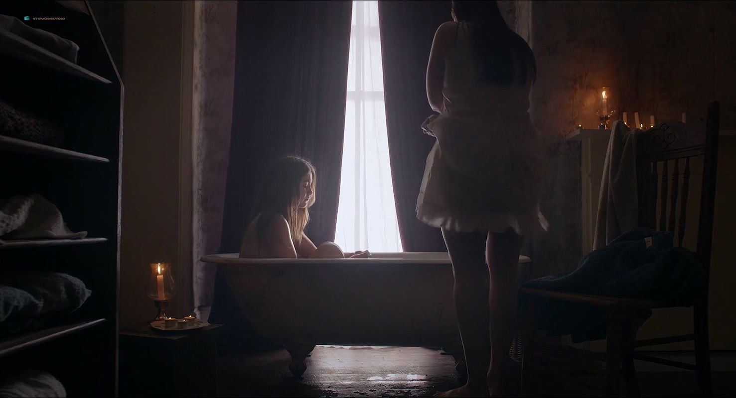 Charlotte Best – alone