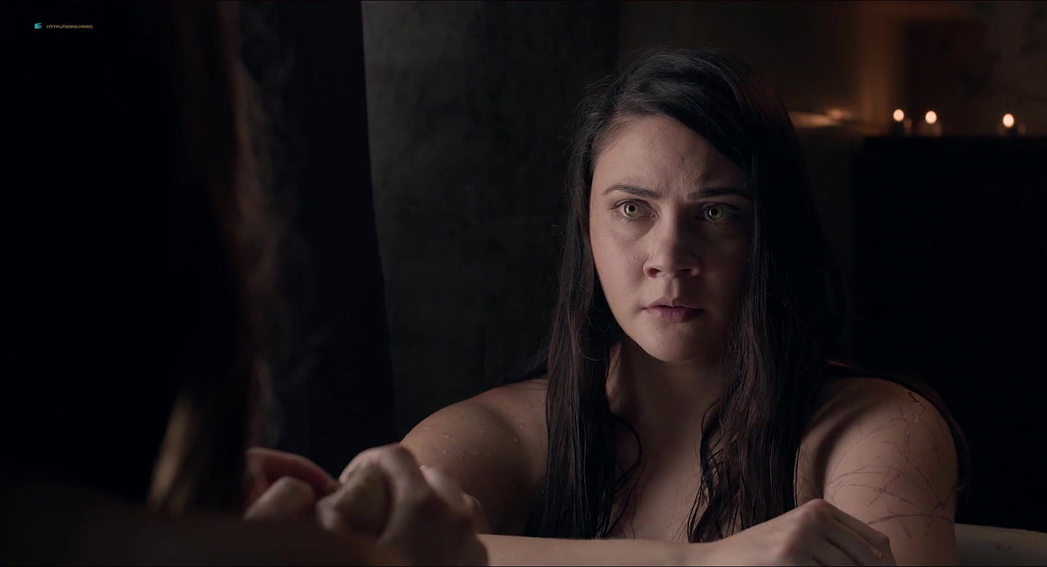 Charlotte Best – alone