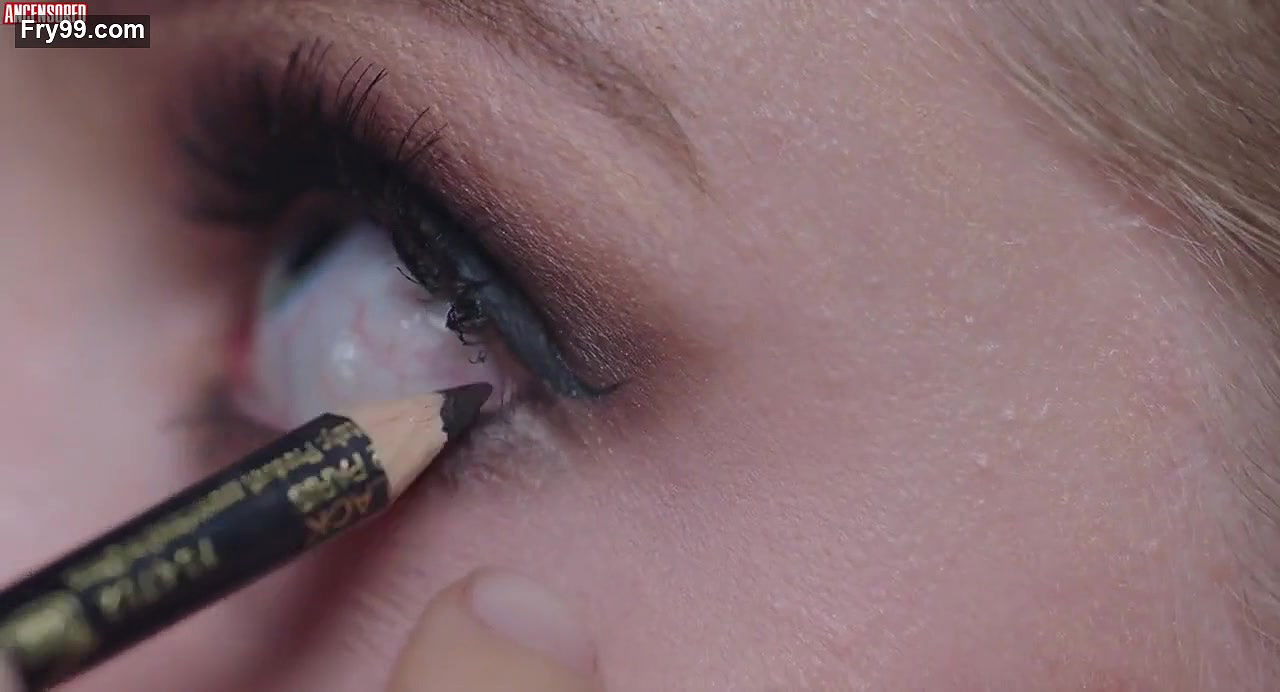 charlotte cross – pleasure 2