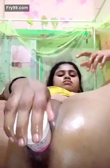 Desi sexy village bhabi big pussy