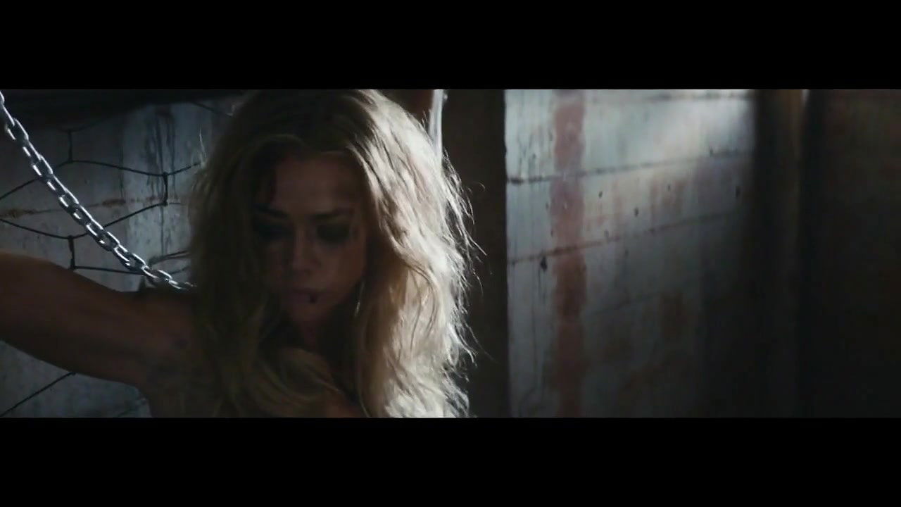 Charlotte McKinney – a girl is a gun